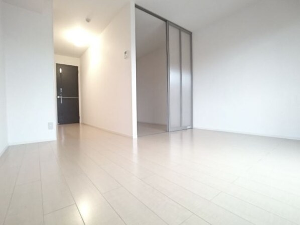 ヴェルドミール1の物件内観写真